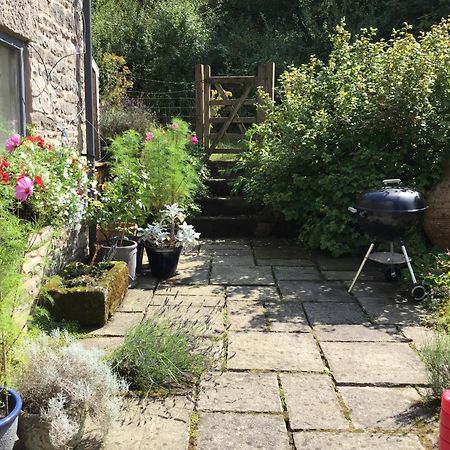 Lee House Farm Holiday Cottage With Possible Use Of Hot Tub Ninety Pounds A Session Waterfall Zewnętrze zdjęcie