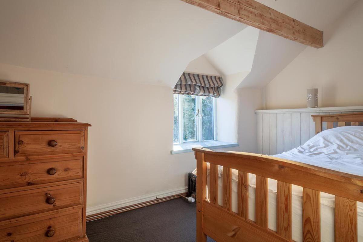 Lee House Farm Holiday Cottage With Possible Use Of Hot Tub Ninety Pounds A Session Waterfall Zewnętrze zdjęcie